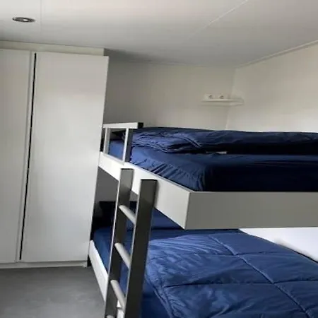 Modern With Dishwasher, Near De Efteling