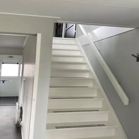 Modern With Dishwasher, Near De Efteling *