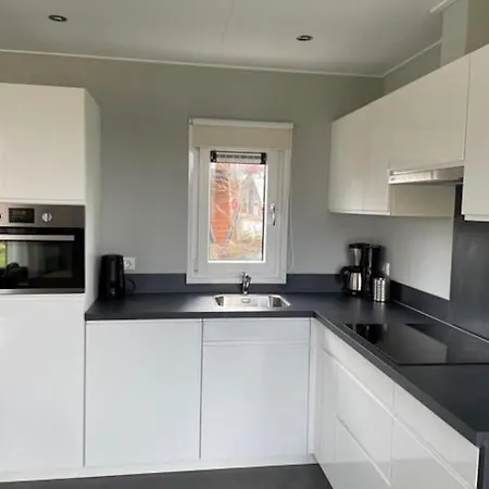 Modern With Dishwasher, Near De Efteling