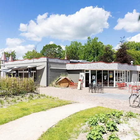 Chalet Modern With Dishwasher, Near De Efteling *